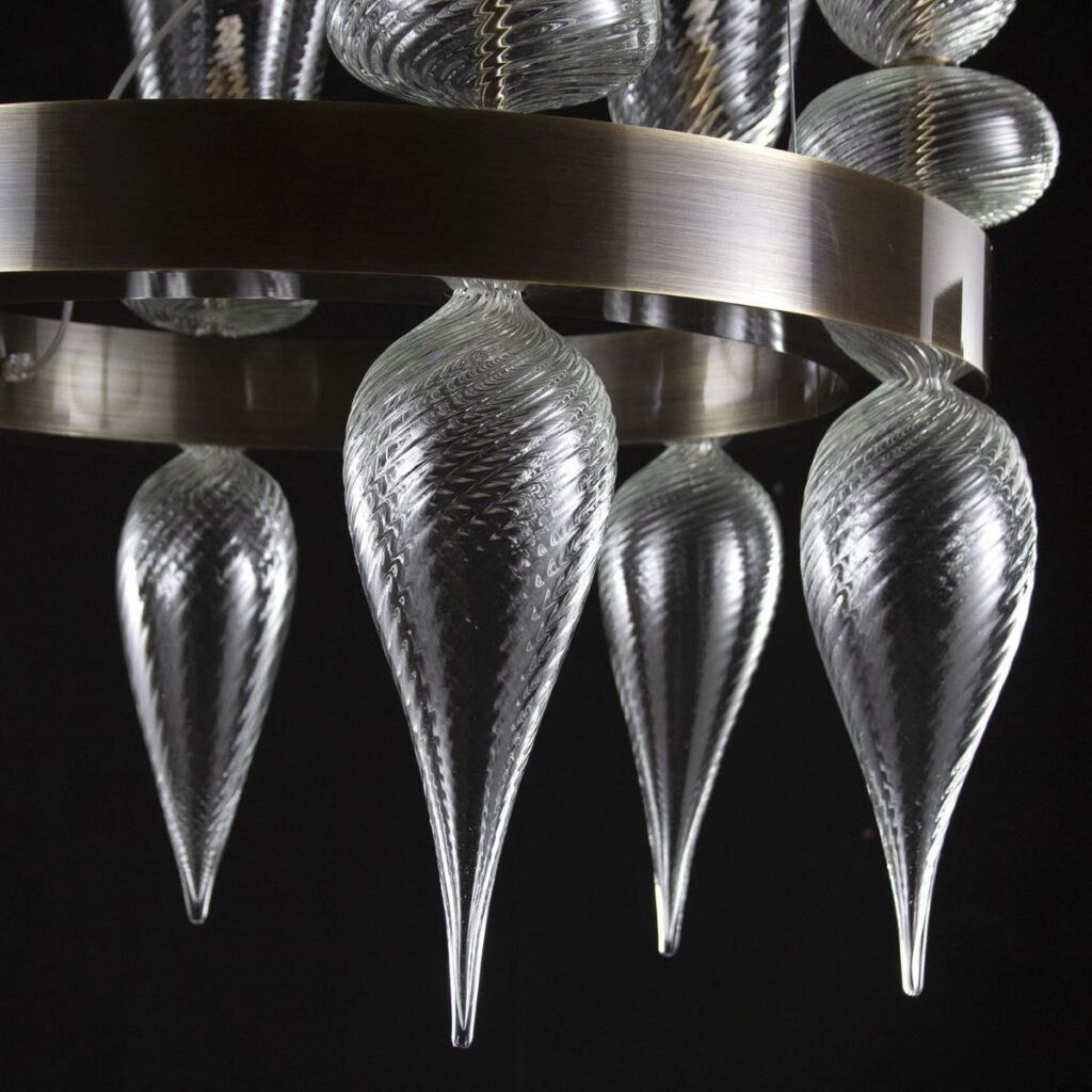 heritage chandelier design by Multiforme
